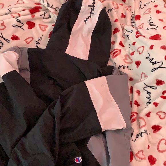 Champion coat - Picture 2 of 2